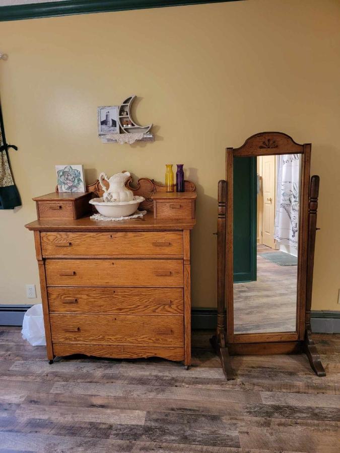 Moonlight Manor Bed & Breakfast Floyd 外观 照片